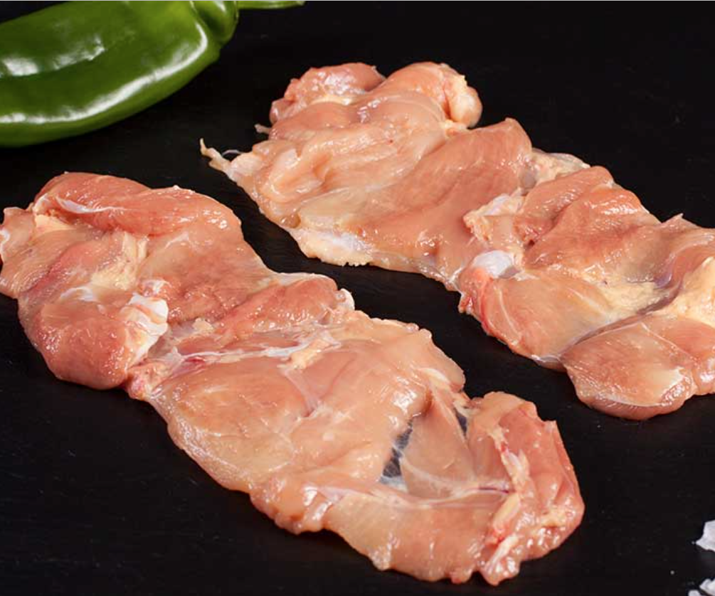 Pisto de verduras con contramuslos a la plancha.